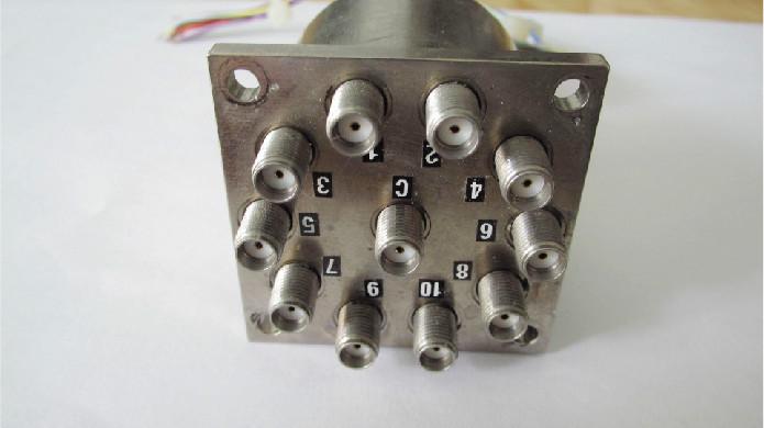 
单刀十掷微波开关SP10T系列